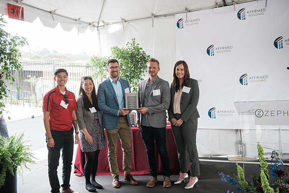 PNP_4046