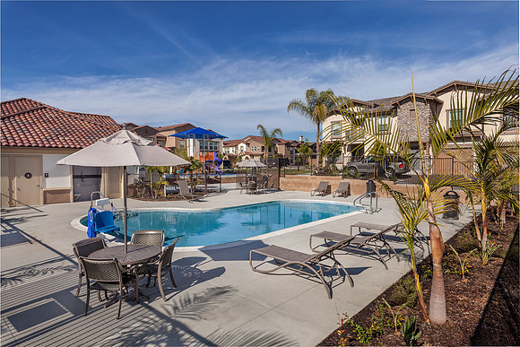 AH_Cielo_Pool_9318-11x8