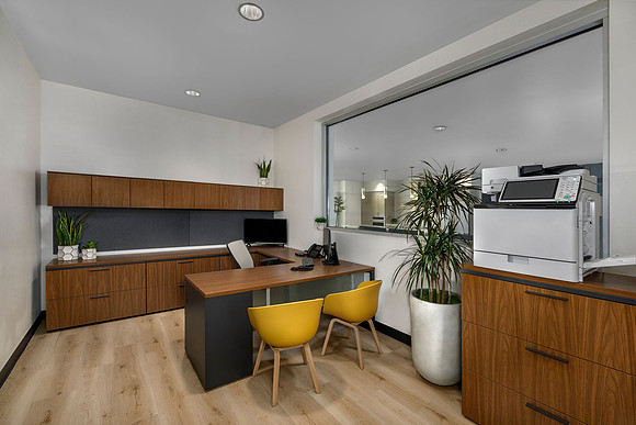 AH_Aria_Office1_7406b-11x8