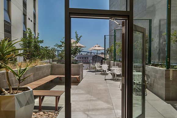 AH_Cypress_Patio4_9844b-11x8