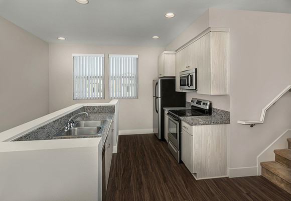 AH_Eastgate_215-Kitchen-BlindsClosed_3869c-11x8