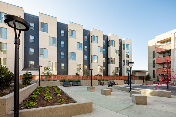 Affirmed_Housing_Stella_Bluewater-9866