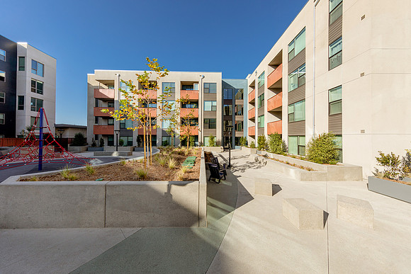 Affirmed_Housing_Stella_Bluewater-5530-Edit