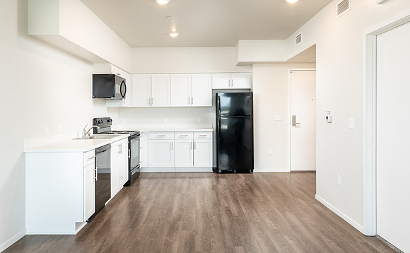 Affirmed_Housing_Stella_Bluewater-5678-Edit