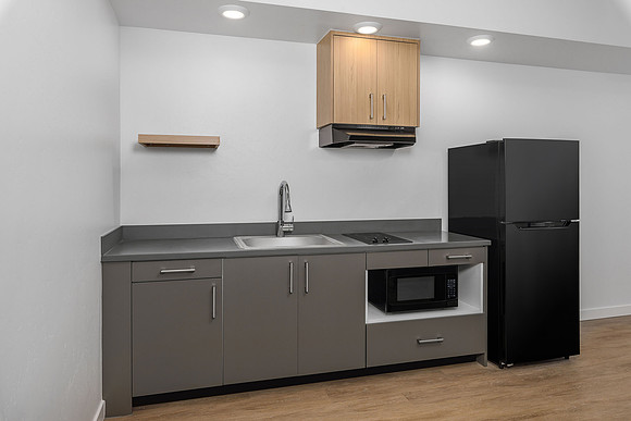 AH_TheLink_Unit_3525a-11x8