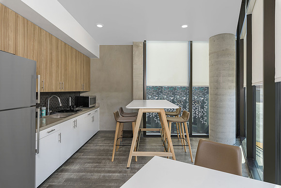 AH_TheLink_Kitchenette_3416a-11x8